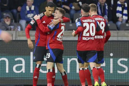 Polzin weiter ungeschlagen: HSV an der Spitze Polzin weiter ungeschlagen: HSV an der Spitze