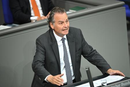 Günter Krings (CDU), rechtspolitische Sprecher der Unionsfraktion, sagt, der Vorschlag von Rot-Grün sei nicht ausreichend. (Archivbild) Günter Krings (CDU), rechtspolitische Sprecher der Unionsfraktion, sagt, der Vorschlag von Rot-Grün sei nicht ausreichend. (Archivbild)