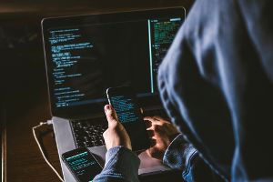Datenlecks und geknackte Konten: So schützt Du Dich gegen Hacker