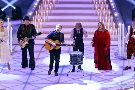 Verschollene Schwester der Kelly Family: So geht es Caroline Kelly Verschollene Schwester der Kelly Family: So geht es Caroline Kelly