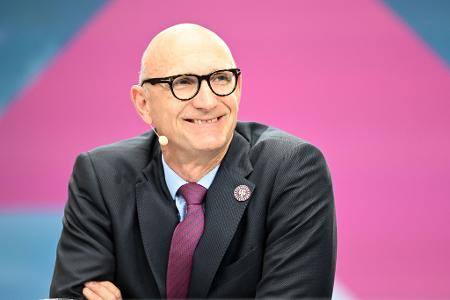 Tim Höttges darf sich über eine Vertragsverlängerung freuen. 
