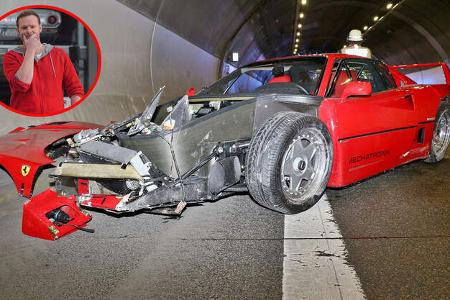 Ferrari F40 Unfall Tunnel Alexander Bloch eingeklinkt Ferrari F40 Unfall Tunnel Alexander Bloch eingeklinkt