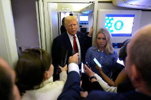 Neuer Trump-Erlass droht Transgender aus Militär zu drängen