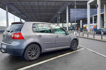 VW Golf am BER