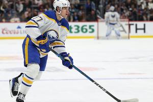 Erster NHL-Hattrick für Peterka