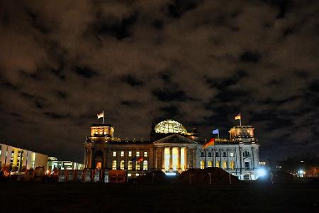 Im Bundestag stehen heute zwei Anträge der CDU/CSU-Fraktion zur Wende in der Migrationspolitik zur Abstimmung. Im Bundestag stehen heute zwei Anträge der CDU/CSU-Fraktion zur Wende in der Migrationspolitik zur Abstimmung.