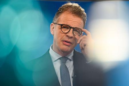 Deutsche-Bank-Management trotz Gewinnrückgangs zufrieden mit 