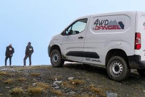 Kompakt-Kastenwagen jetzt mit Allradantrieb