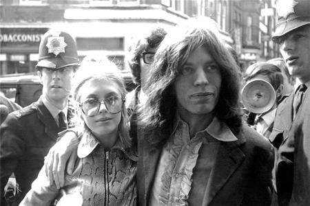 Er sei so traurig, von ihrem Tod zu erfahren, teilte der Sänger der Rolling Stones in sozialen Medien mit. Er sei so traurig, von ihrem Tod zu erfahren, teilte der Sänger der Rolling Stones in sozialen Medien mit.