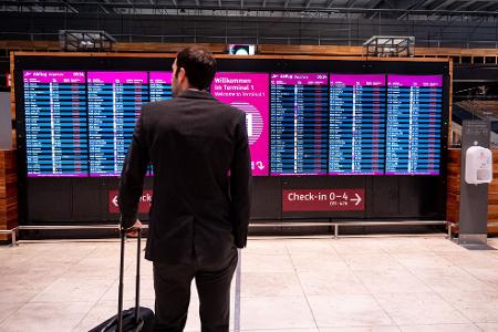 Viel Fluggäste des Hauptstadtflughafen BER klagen gegen Fluglinien. (Symbolbild) 
