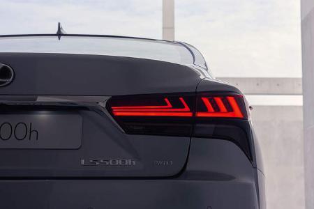 Lexus LS 2023