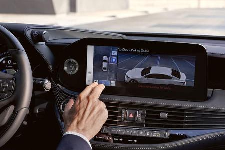 Lexus LS 2023