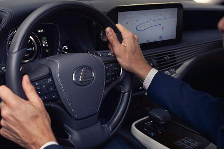 Lexus LS 2023