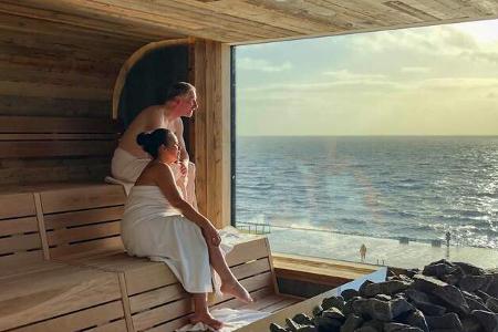 Therme in Büsum, Winter, Nordsee, Sauna, Panorama, aufguss, Pärchen, wellness Therme in Büsum, Winter, Nordsee, Sauna, Panorama, aufguss, Pärchen, wellness