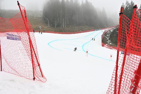 Abfahrt in Garmisch-Partenkirchen findet nicht statt Abfahrt in Garmisch-Partenkirchen findet nicht statt