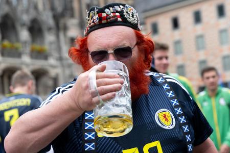 Für viele Brauereien ist das Glas halbleer. (Archivbild)