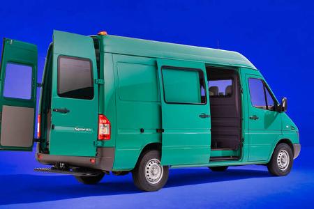 02/2025 Mercedes Sprinter Geburtstag 3 Generationen