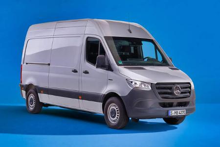 02/2025 Mercedes Sprinter Geburtstag 3 Generationen