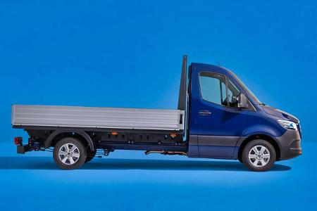 02/2025 Mercedes Sprinter Geburtstag 3 Generationen