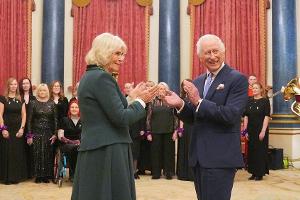 Reise am 20. Hochzeitstag: Hier feiern Charles und Camilla