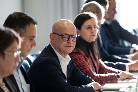 Personalvorstand Martin Seiler führt die Gespräche für die Arbeitgeber.