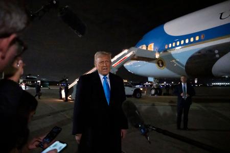Trump belegt Mexiko, China und Kanada mit Strafzöllen. (Archivbild)