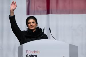 Wagenknecht knüpft politische Zukunft an Wahlerfolg