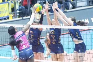 Champions League: Schwerin verliert Play-off-Hinspiel