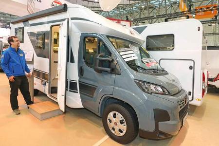  Buerstner Lyseo Time T 690 G Skyline Edition Camper (2025) f