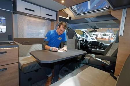 Knaus Live Wave Platinum Selection Camper (2025) f