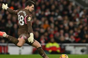 Nach Ortega-Eigentor: Manchester City wendet Blamage ab