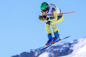 Skicrosser im Val di Fassa ohne Podest