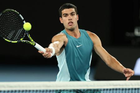 Alcaraz gewinnt enges Rotterdam-Finale Alcaraz gewinnt enges Rotterdam-Finale