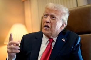 Trump stellt Kapitol-Angreifer erneut als Opfer dar