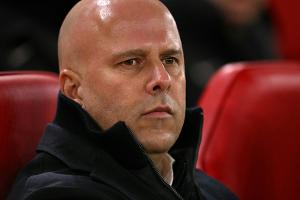Nach Pokal-Blamage: Slot fordert Reaktion im Derby