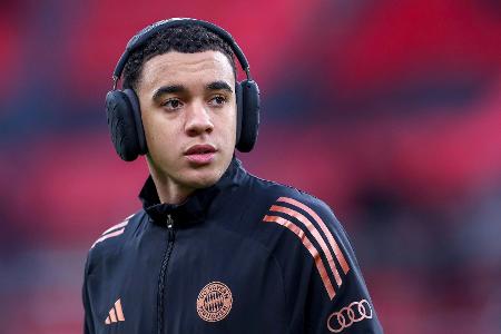 Musiala startet bei Bayern - Bayer ohne Mittelstürmer Musiala startet bei Bayern - Bayer ohne Mittelstürmer