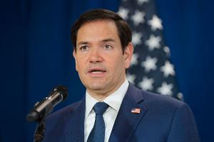 US-Außenminister Rubio hat seinen russischen Amtskollegen Lawrow angerufen, um über weitere Schritte zur Vorbereitung eines Gipfeltreffens von Präsident Trump und Kremlchef Putin zu reden. (Archivbild)