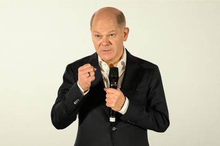Für Bundeskanzler Olaf Scholz (SPD) ist die Zeit für Debatten über Friedenstruppen in der Ukraine noch nicht reif. 
