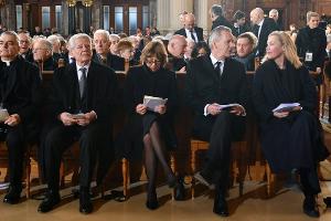 Polit-Prominenz nimmt Abschied von Altbundespräsident Horst Köhler