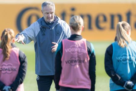 DFB-Frauen starten ins EM-Jahr: DFB-Frauen starten ins EM-Jahr: