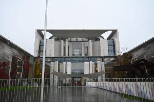 Die aktuelle Bundesregierung bleibt nach der Wahl geschäftsführend im Amt. (Archivbild)