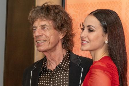 Mick Jagger und Freundin Melanie in Sorge um ihren Sohn Devi Mick Jagger und Freundin Melanie in Sorge um ihren Sohn Devi
