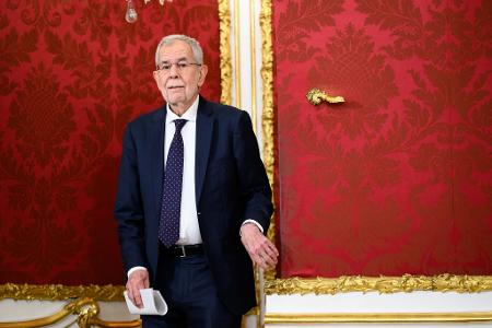 Van der Bellen sieht nun Fortschritte im Bemühen um eine Regierungsbildung. (Archivbild) Van der Bellen sieht nun Fortschritte im Bemühen um eine Regierungsbildung. (Archivbild)