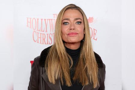 Auch Denise Richards wurde sexuell belästigt Auch Denise Richards wurde sexuell belästigt