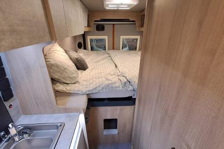 Womondo by Robeta Lifestyle 636 (2025) langes Bett links