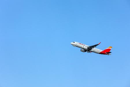 Der ungewöhnliche Zwischenfall ereignete sich während eines Iberia-Fluges. (Symbolbild) Der ungewöhnliche Zwischenfall ereignete sich während eines Iberia-Fluges. (Symbolbild)