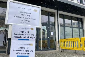 Das zivilrechtliche Musterverfahren läuft parallel zum Strafprozess, in dem sich Ex-Vorstandschef Markus Braun und zwei Mitangeklagte seit Dezember 2022 verantworten müssen. (Archivbild)