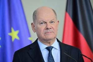 Scholz will "gemeinsam den Weg zu einem dauerhaften und gerechten Frieden" suchen.