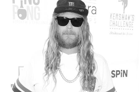 Ex-Snowboard-Star Luke Ex-Snowboard-Star Luke