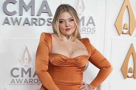 Sängerin Elle King ist zum zweiten Mal Mutter geworden Sängerin Elle King ist zum zweiten Mal Mutter geworden